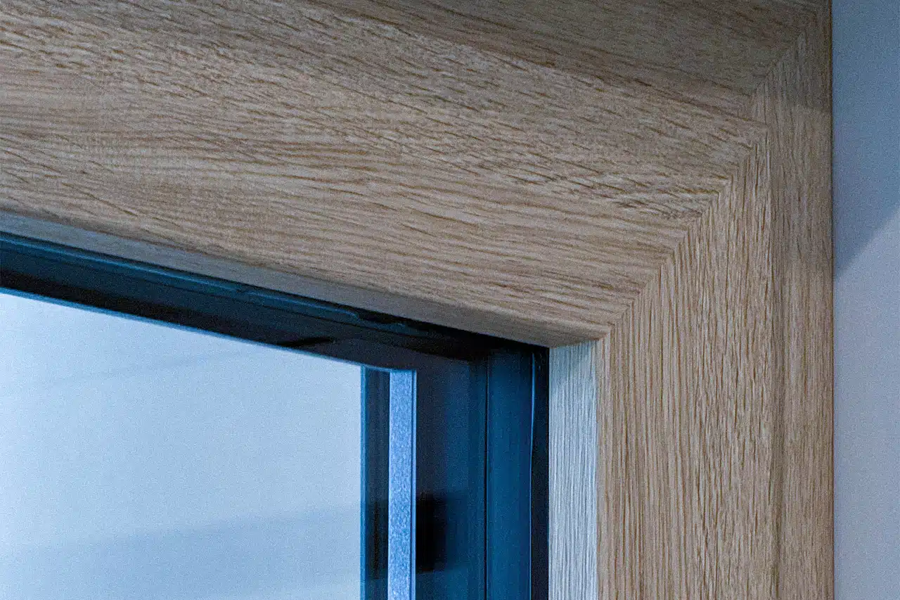 Kunststofffenster in Holzoptik verbinden Design und Alltagstauglichkeit